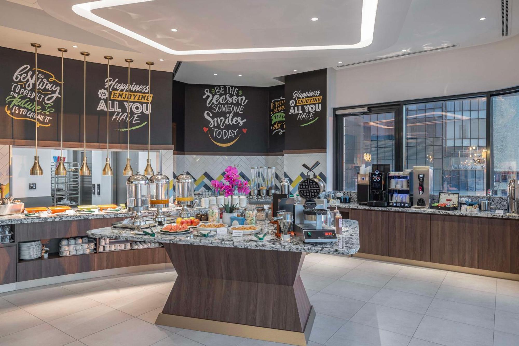 科威特 Hampton By Hilton Kuwait Salmiya酒店 外观 照片